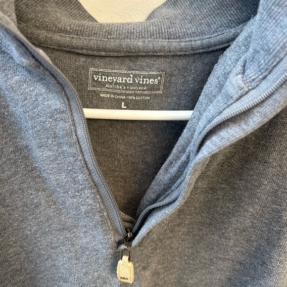 Men's size large grey vineyard vines 1/4 zip neck cotton sweatshirt - Picture 4 of 10
